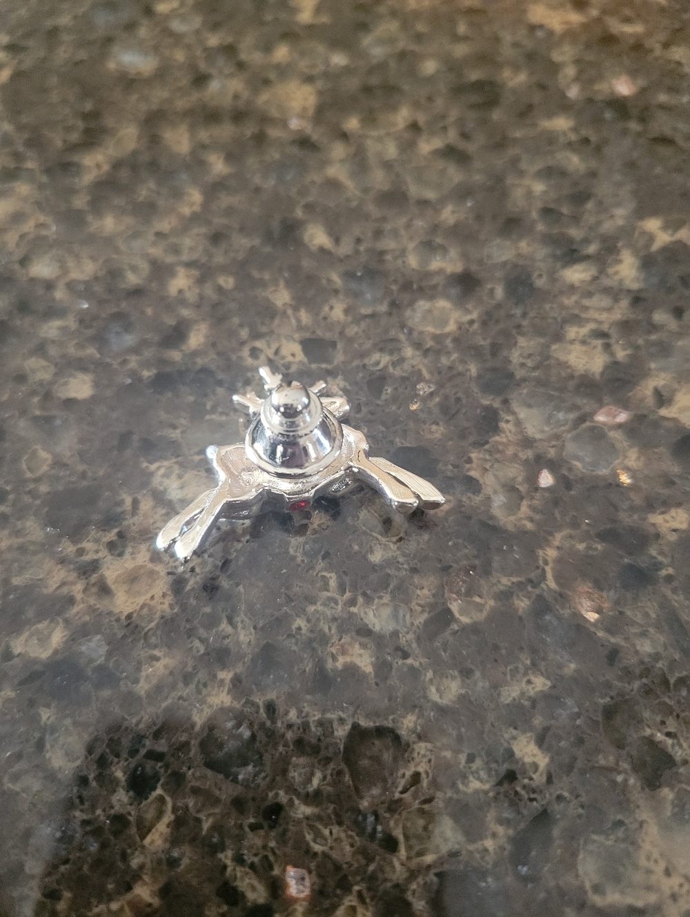 Reindeer Pin - Picture 6 of 7